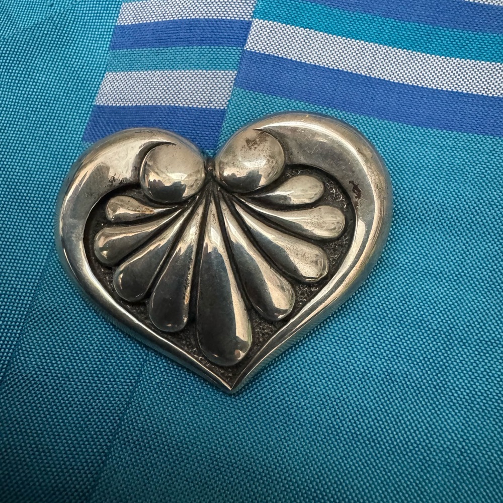 Vintage Kabana Sterling Silver Heart Brooch